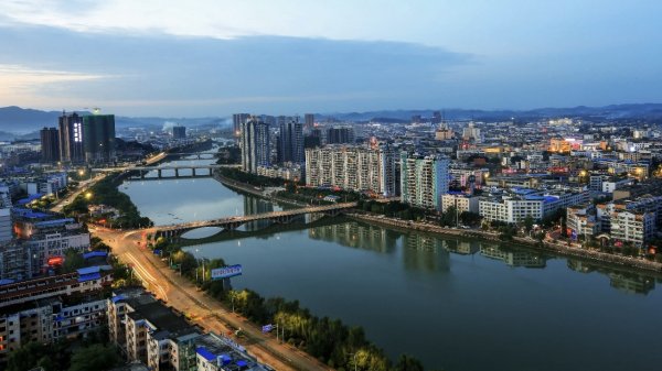 大御优配 报名通道开启！“继光之路”2025中江半程马拉松10月19日8点鸣枪开跑